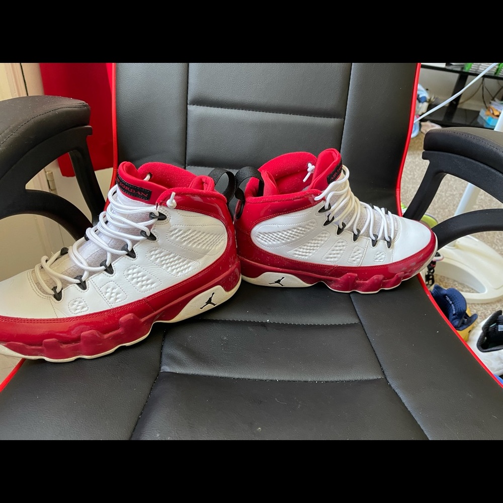 Jordan9 - Picture 3 of 8